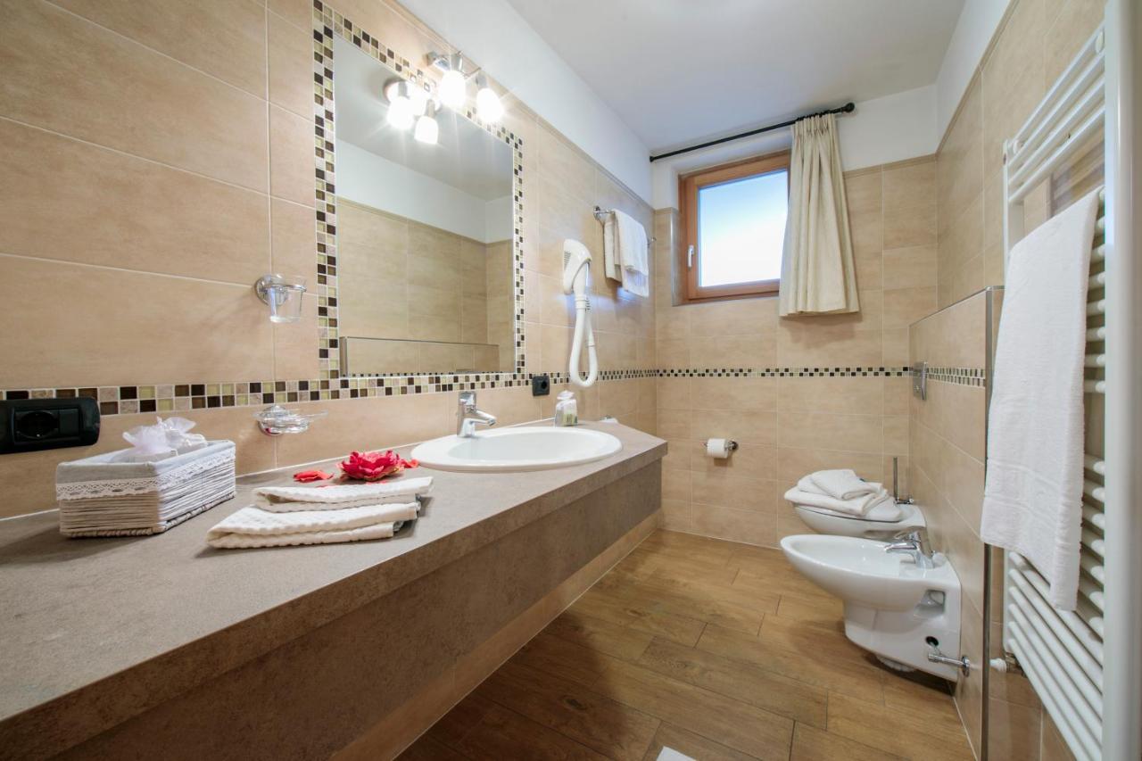 Apartamento Volga Loira Senna Livigno Exterior foto